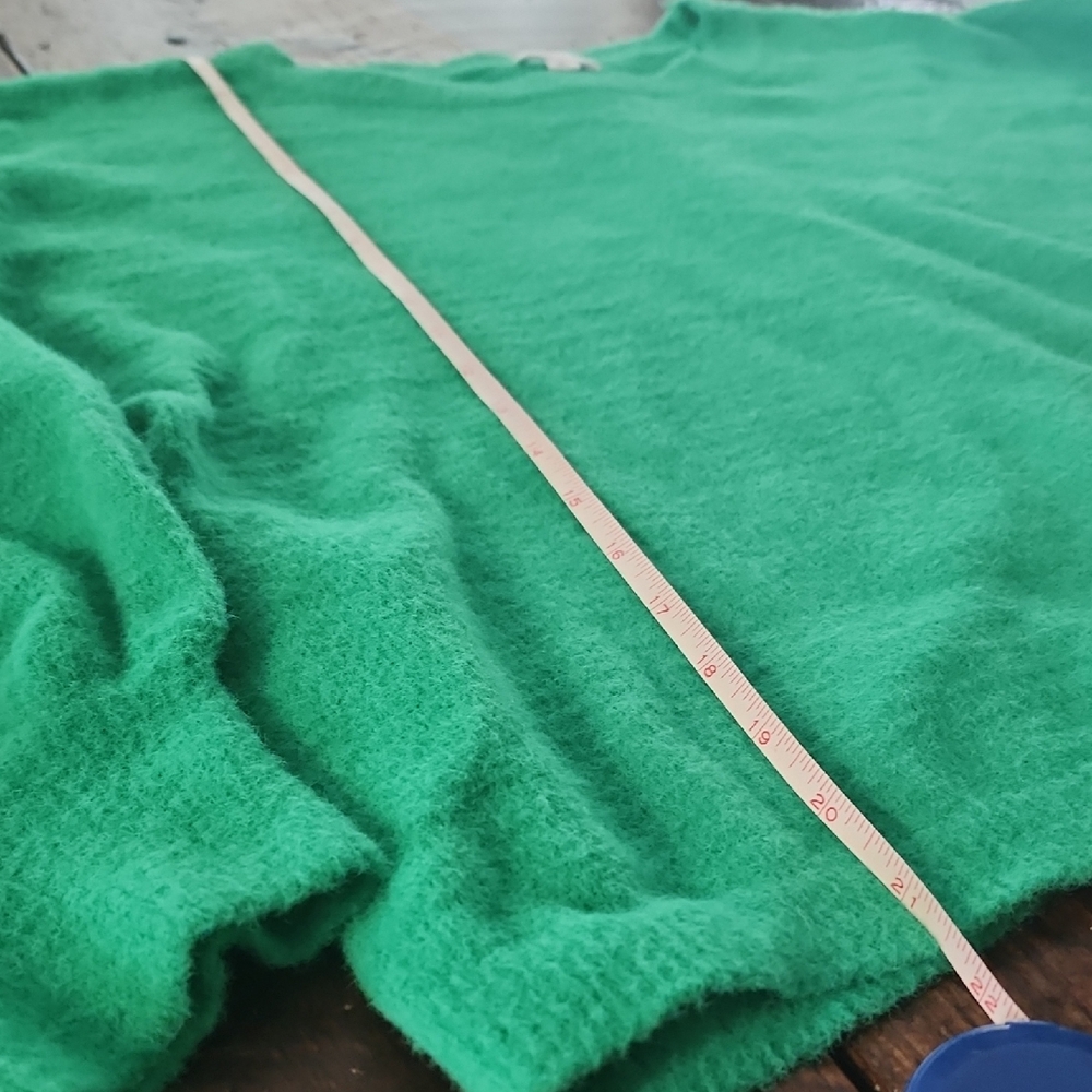 Le Lis Vibrant Green Crew Neck Sweater - Picture 4 of 7